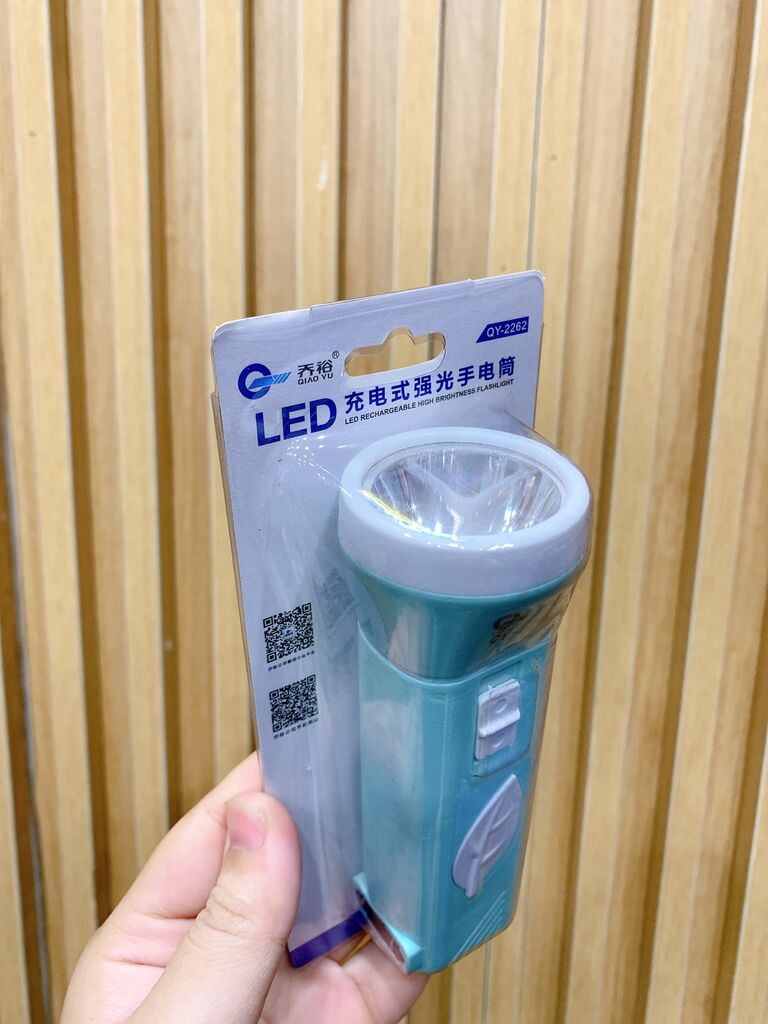 Đèn pin sạc điện cầm tay QIAO YU QY-2262 - ảnh 4